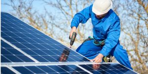 Installation Maintenance Panneaux Solaires Photovoltaïques à Luc-sur-Mer